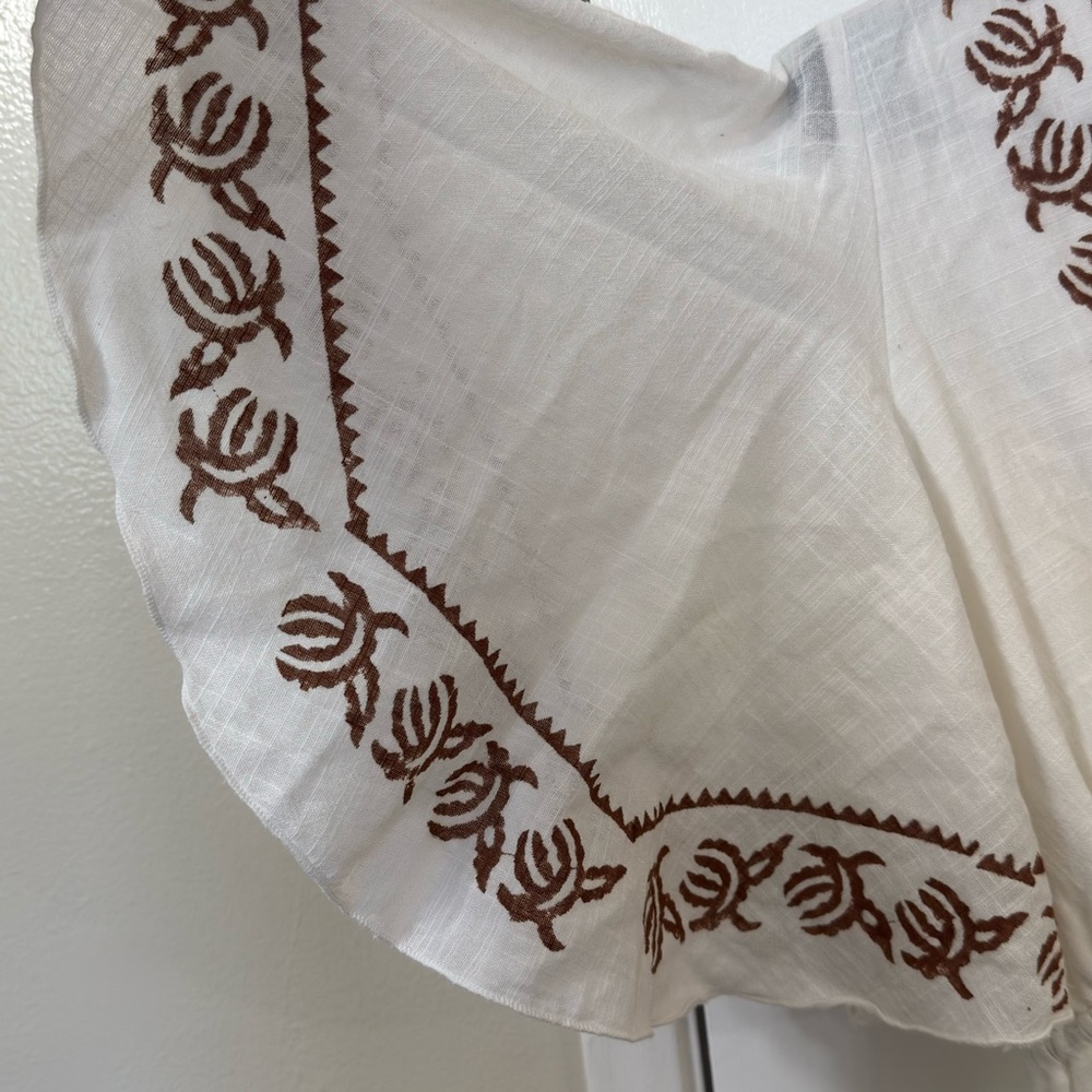 🎉3 for $50 🎉 India Boutique White Mini Dress with Brown Embroidery (FREE SIZE) - Picture 2 of 7
